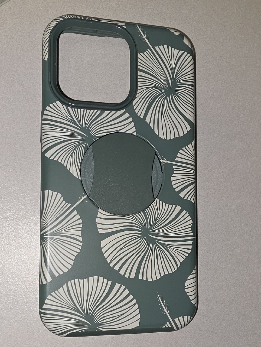 Otterbox iPhone 15 Pro Max Floral Pattern Green Phone Case with Grip